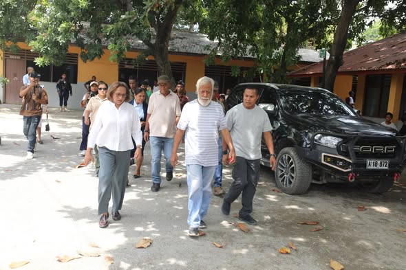 𝐌𝐈𝐍𝐈𝐒𝐓𝐑𝐀 𝐄𝐃𝐔𝐊𝐀𝐒𝐀𝐔𝐍 𝐇𝐎 𝐏𝐑𝐈𝐌𝐄𝐈𝐑𝐔-𝐌𝐈𝐍𝐈𝐒𝐓𝐑𝐔 𝐇𝐀𝐋𝐎 𝐃𝐈Á𝐋𝐎𝐆𝐔 𝐇𝐎 𝐊𝐎𝐌𝐔𝐍𝐈𝐃𝐀𝐃𝐄 𝐒𝐈𝐑𝐀 𝐈𝐇𝐀 𝐄𝐒𝐊𝐎𝐋𝐀 𝐃𝐔𝐐𝐔𝐄 𝐃𝐄 𝐂𝐀𝐈𝐗𝐈𝐀𝐒 𝐁𝐄𝐌𝐎𝐑𝐈